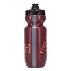 7Mesh Emblem Water Bottle - 22 Oz|-|Bouteille D'eau 7Mesh Emblem - 22 Onces -Drinkware Shop 7ME 1965 7E 7EStudio 20Back 20Pomegranate