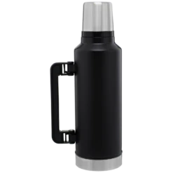 Stanley Classic Legendary Bottle | 2 QT -Drinkware Shop B2B Web PNG Classic Legendary Bottle 2 0qt Matte Black b78f2f35 f072 4932 b8a7 8115c4756282