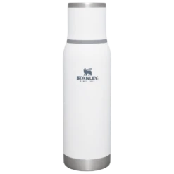 Stanley Adventure To-Go Bottle | 25 OZ -Drinkware Shop B2B Web PNG The Adventure 2 0 To Go Bottle 25oz Polar Front