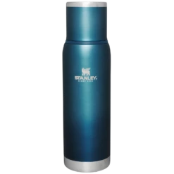 Stanley Adventure To-Go Bottle | 1.1 QT -Drinkware Shop B2B Web PNG The Adventure To Go Bottle 1 1QT Blue Glow Front