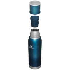 Stanley Adventure To-Go Bottle | 25 OZ -Drinkware Shop B2B Web PNG The Adventure To Go Bottle 25OZ Blue Glow Hero Exploded