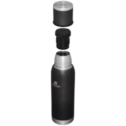 Stanley Adventure To-Go Bottle | 25 OZ -Drinkware Shop B2B Web PNG The Adventure To Go Bottle 25OZ Charcoal Glow Hero Exploded