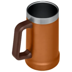 Stanley Adventure Big Grip Beer Stein | 24 OZ -Drinkware Shop B2B Web PNG The Big Grip Beer Stein 24OZ Maple Hero Back 223f17d5 b811 400a 92a9 8eaf39f53828