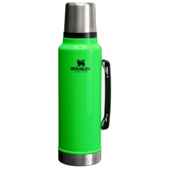 The Neon Classic Legendary Bottle | 1.5 QT -Drinkware Shop B2B Web PNG TheLegendaryClassicBottle1.5QT NeonGreen Front