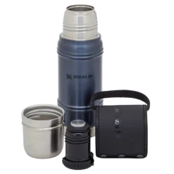 Stanley Legacy QuadVac™ Thermal Bottle | 20 OZ 7 Stanley Legacy QuadVac™ Thermal Bottle | 20 OZ -Drinkware Shop B2B Web PNG TheQuadvac ThermalBottle20ozNightFall Exploded 35aeb43e 2995 4fc9 979a 5d9c3d1f1648