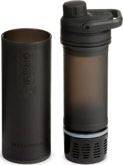 Grayl 16.9oz UltraPress® Purifier Bottle|-|Bouteille Purificateur UltraPress® De 16,9 Oz -Drinkware Shop GRY 500 7E 7EDetail3 20Covert 20Balck