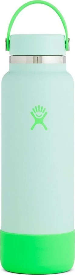 Hydro Flask Wide Mouth Bottle Prism Pop Collection - 40 Oz|-|Bouteille Wide Mouth Prism Pop Collection - 40 Oz -Drinkware Shop HYD NEONW40BTS 7ENeon 20 20Seafoam c93a8af5 1def 41ce aace 3d7d1e9b4295