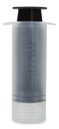 Lifestraw Peak Series Collapsible Squeeze Water Bottle Filter System - 650mL|-|Système De Filtre à Bouteille D'eau Pliable Peak Series - 650mL 13 Lifestraw Peak Series Collapsible Squeeze Water Bottle Filter System - 650mL|-|Système De Filtre à Bouteille D'eau Pliable Peak Series - 650mL -Drinkware Shop LSW LSPSFXM 7E 7EStudio 20Detail 20B 20Anthracite 67e0ae10 831d 4a98 838b 0580a0b91402