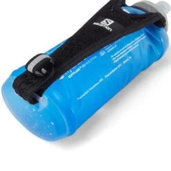 Salomon Active Handheld Bottle - Unisex|-|Bouteille Active Handheld - Unisexe -Drinkware Shop SAL LC13029000011 7E 7EStudio 20Detail 20Black fd3d94ab 0397 4284 acac bdd9883e0752