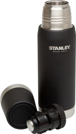 Stanley Master Vacuum Bottle 25 Oz|-|Bouteille Isotherme Master 750 Ml -Drinkware Shop STL 10 02660 003 7E 7Eo 20Foundry 20Black 20 20FW19