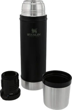 Stanley Classic Legendary Bottle 20oz|-|Bouteille Classic Legendary 20oz -Drinkware Shop STL 10 07931 7E 7EDetail 20Matte 20Black 20 20Old