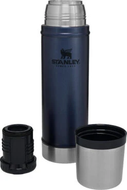 Stanley Classic Legendary Bottle 20oz|-|Bouteille Classic Legendary 20oz -Drinkware Shop STL 10 07931 7E 7Eopen 20Nightfall