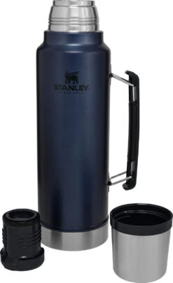 Stanley Classic Legendary Bottle 1.5qt|-|Bouteille Classic Legendary 1.5qt 26 Stanley Classic Legendary Bottle 1.5qt|-|Bouteille Classic Legendary 1.5qt -Drinkware Shop STL 10 07933 7E 7EDetail1 20Nightfall