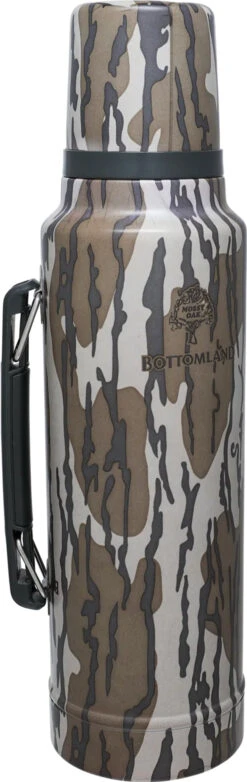 Stanley Classic Legendary Bottle 1.5qt|-|Bouteille Classic Legendary 1.5qt 34 Stanley Classic Legendary Bottle 1.5qt|-|Bouteille Classic Legendary 1.5qt -Drinkware Shop STL 10 07933 7E 7ESide 20Bottomland