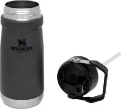 Stanley The IceFlow Flip Straw Water Bottle 17oz|-|Bouteille D'eau à Paille Flexible The IceFlow 17oz -Drinkware Shop STL 10 09991 7E 7EDetail4 20Charcoal